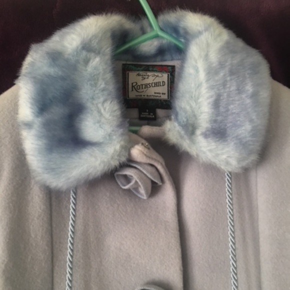 Prom Dresses and Coats - Picture 4 of 8